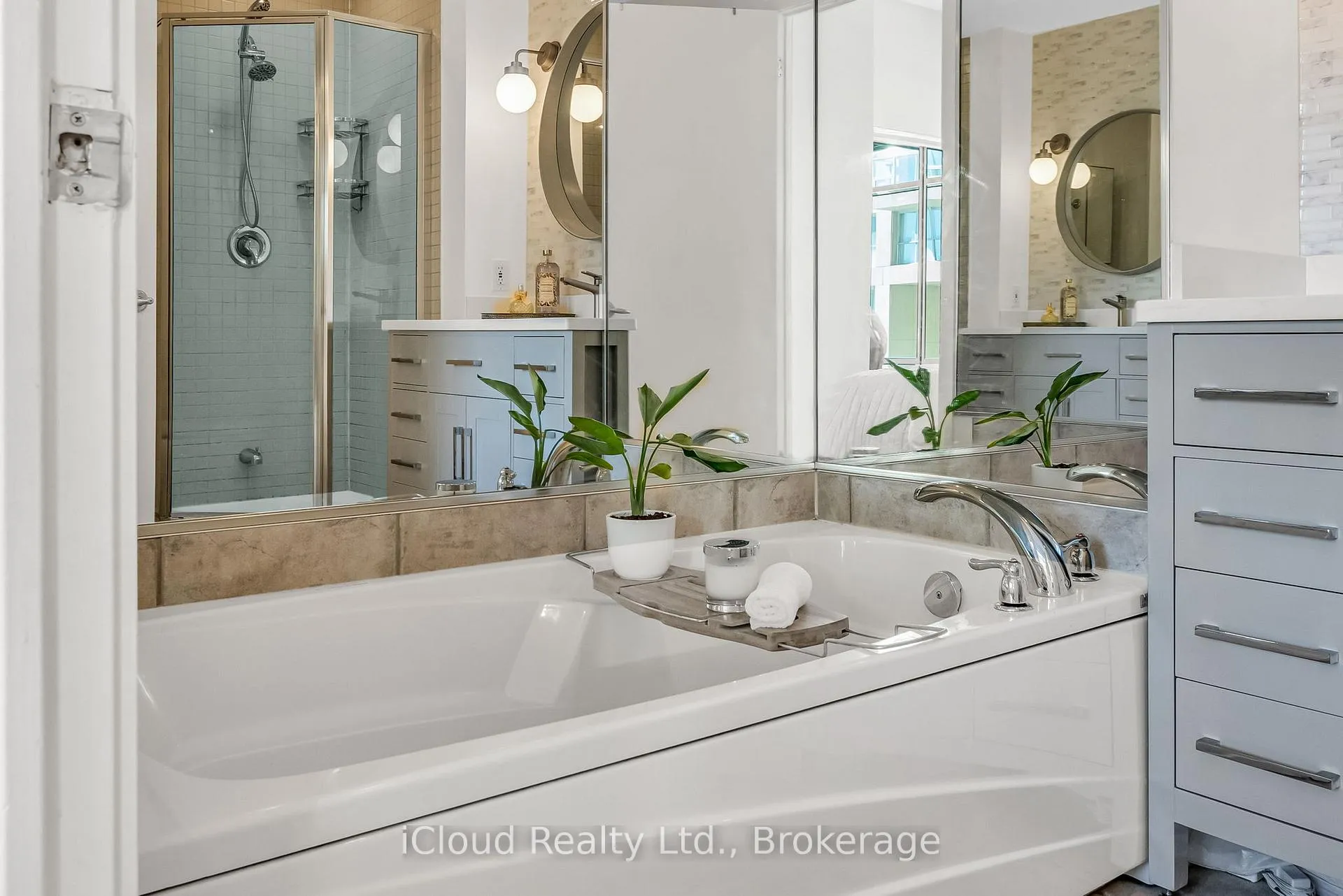 Photo 23 of Unit 210E, 500 Queens Quay W, Toronto, Waterfront Communities — HOMEH
