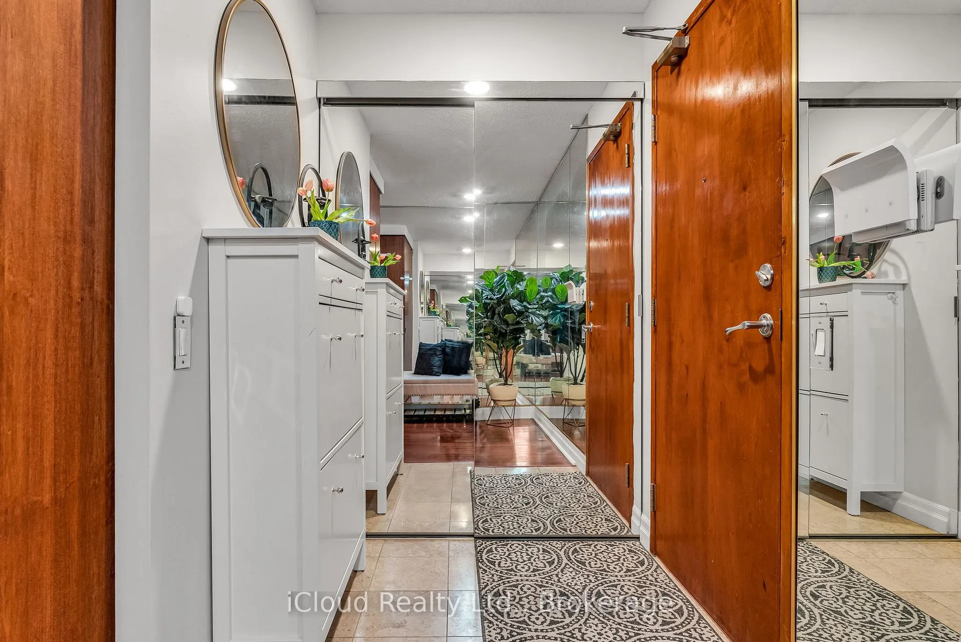 Photo 26 of Unit 210E, 500 Queens Quay W, Toronto, Waterfront Communities — HOMEH