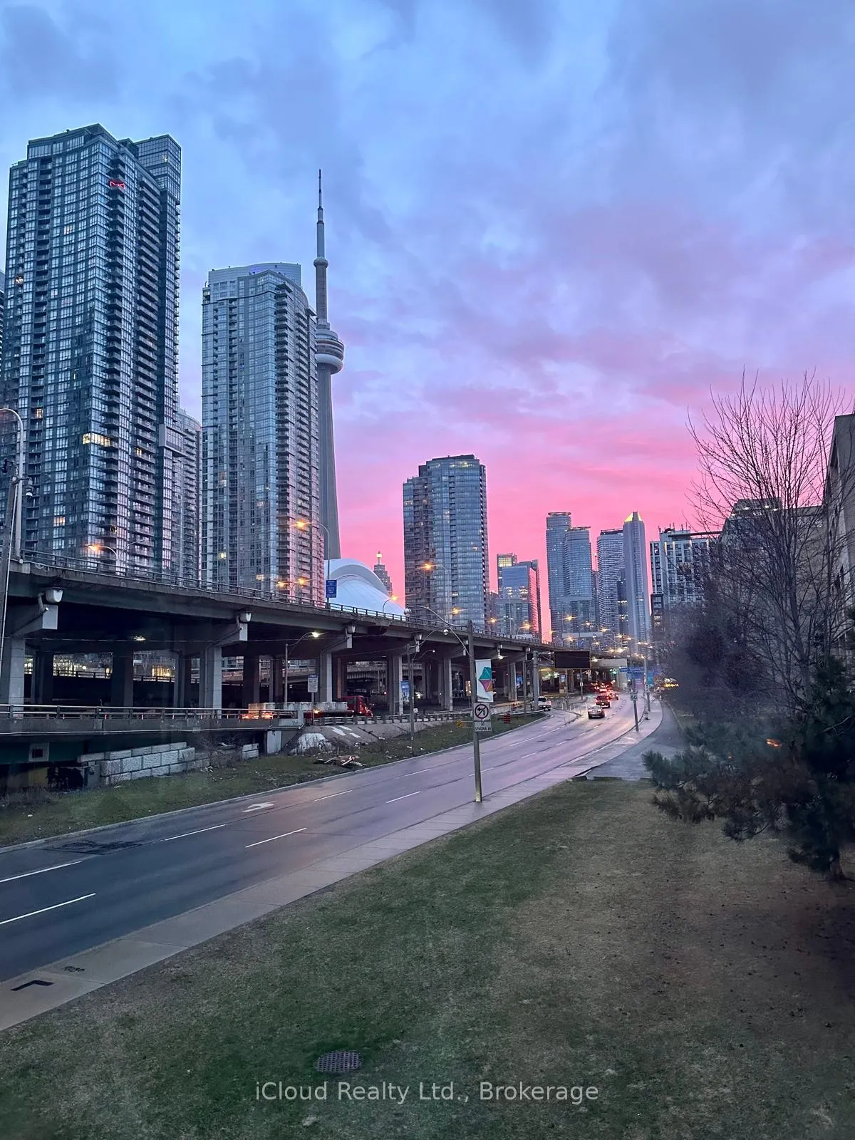Photo 40 of Unit 210E, 500 Queens Quay W, Toronto, Waterfront Communities — HOMEH