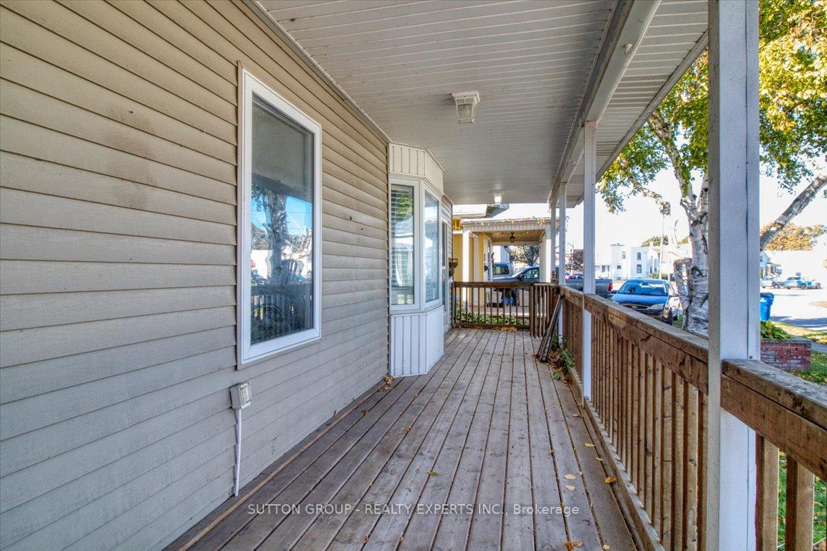 Photo 9 of 24 James Street, Chatham-Kent — HOMEH
