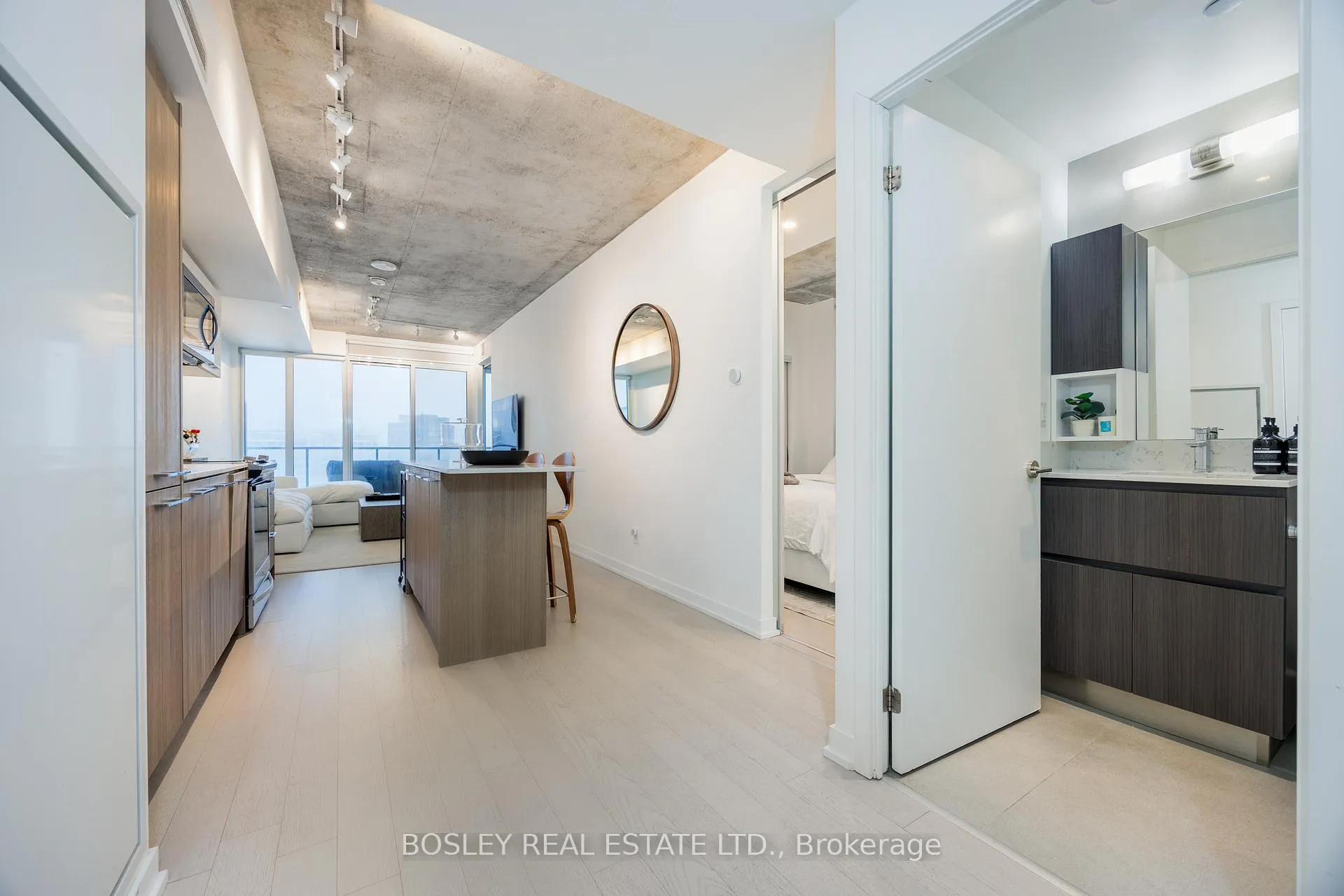 Photo 2 of Unit 1210, 15 Baseball Place, Toronto, South Riverdale — HOMEH