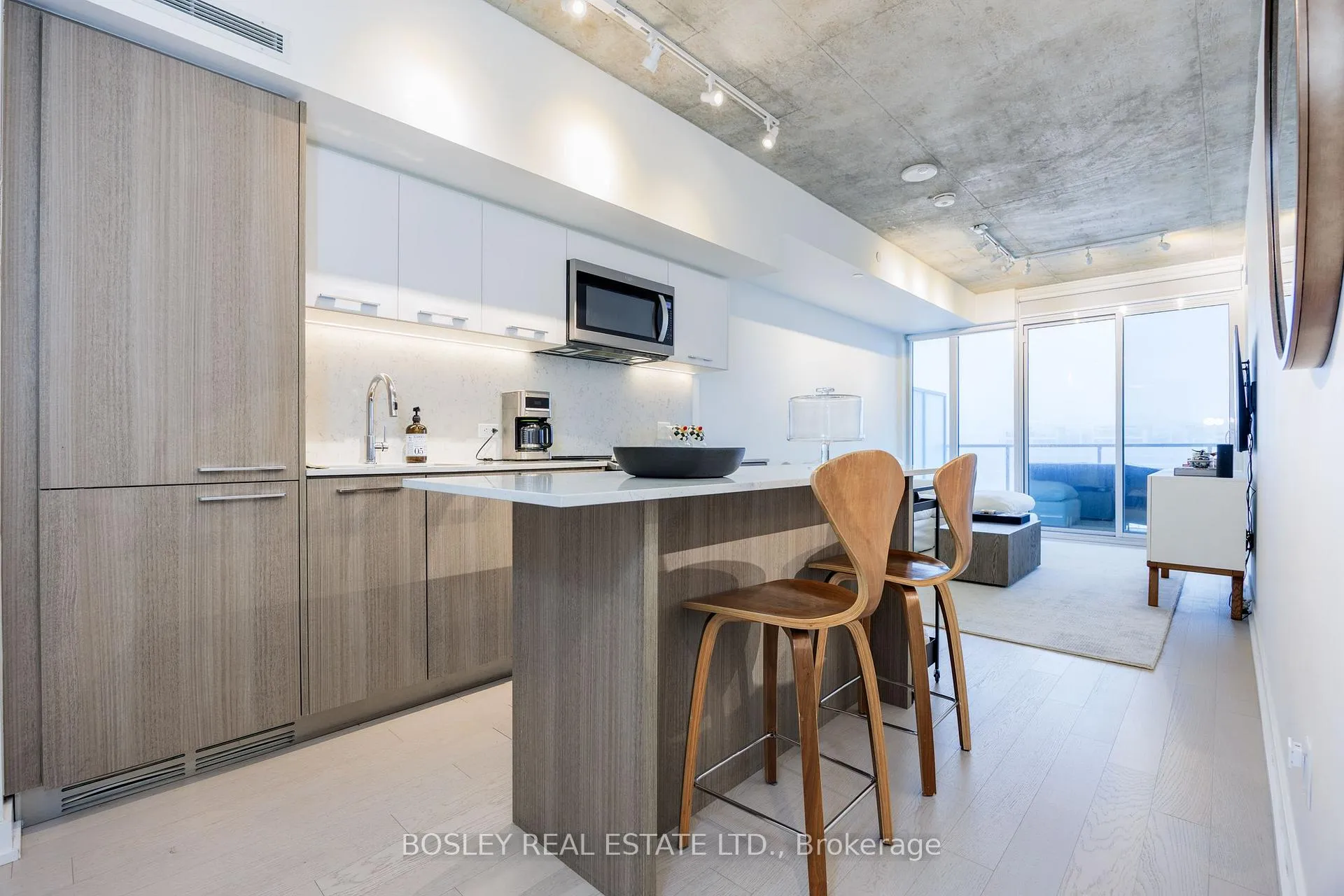 Photo 4 of Unit 1210, 15 Baseball Place, Toronto, South Riverdale — HOMEH