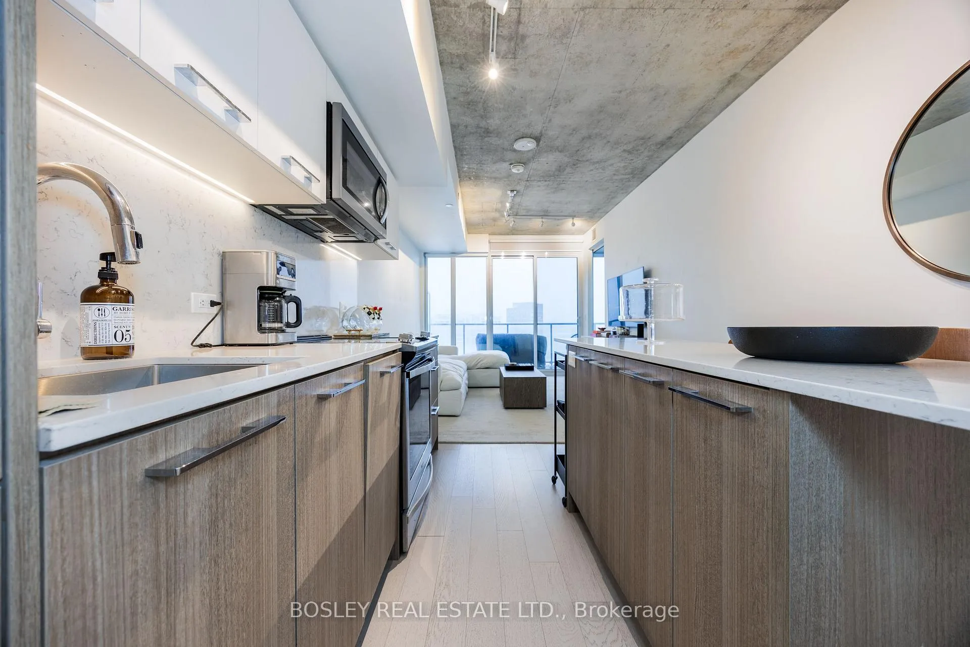 Photo 5 of Unit 1210, 15 Baseball Place, Toronto, South Riverdale — HOMEH