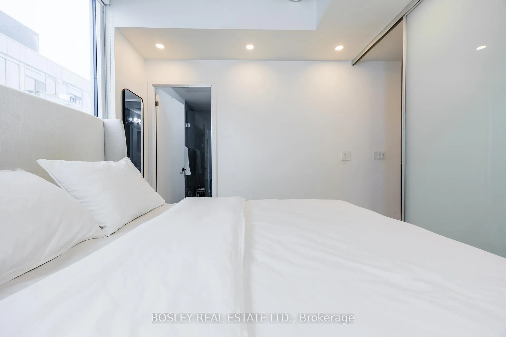Photo 13 of Unit 1210, 15 Baseball Place, Toronto, South Riverdale — HOMEH