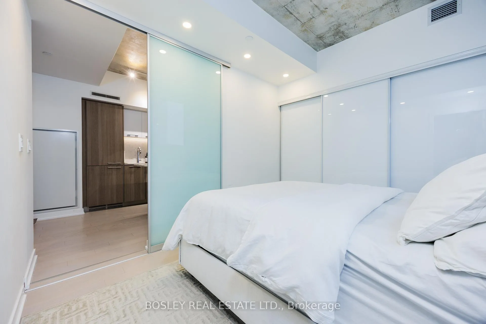 Photo 15 of Unit 1210, 15 Baseball Place, Toronto, South Riverdale — HOMEH