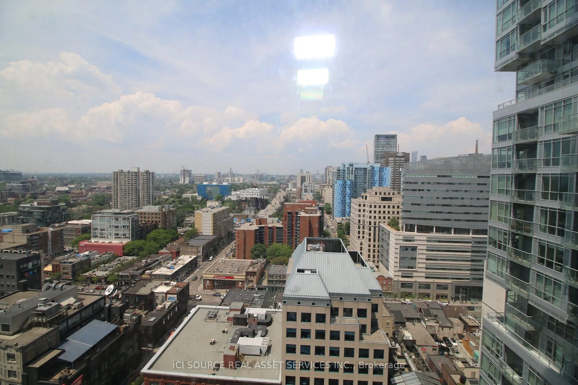 Photo 6 of Unit 2202, 30 Nelson Street, Toronto, Waterfront Communities — HOMEH