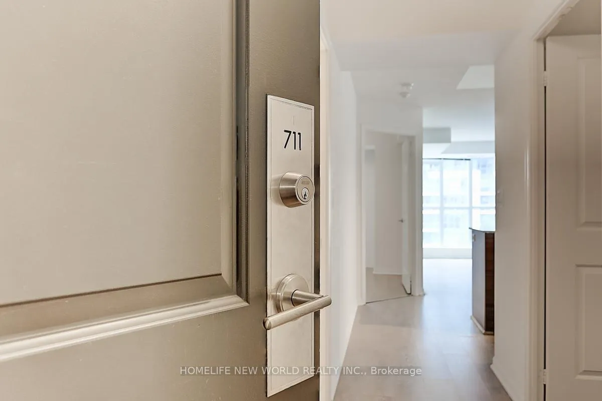 Photo 4 of Unit 711, 35 Bastion Street, Toronto, Niagara — HOMEH