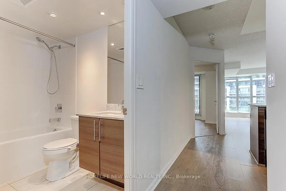 Photo 5 of Unit 711, 35 Bastion Street, Toronto, Niagara — HOMEH