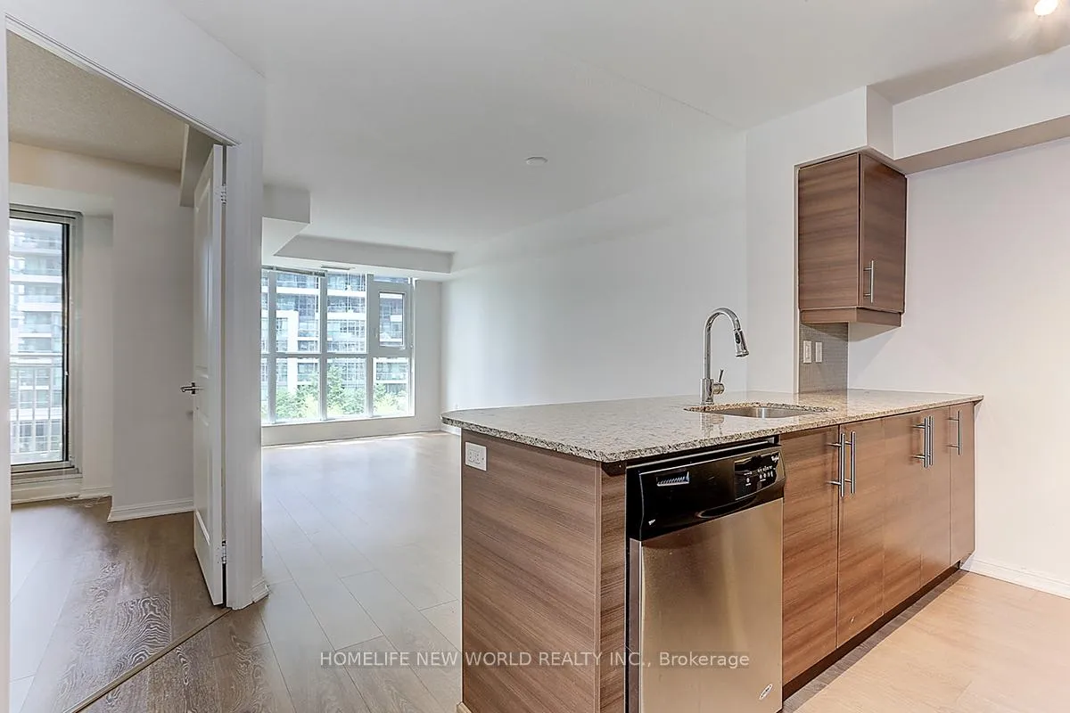 Photo 6 of Unit 711, 35 Bastion Street, Toronto, Niagara — HOMEH