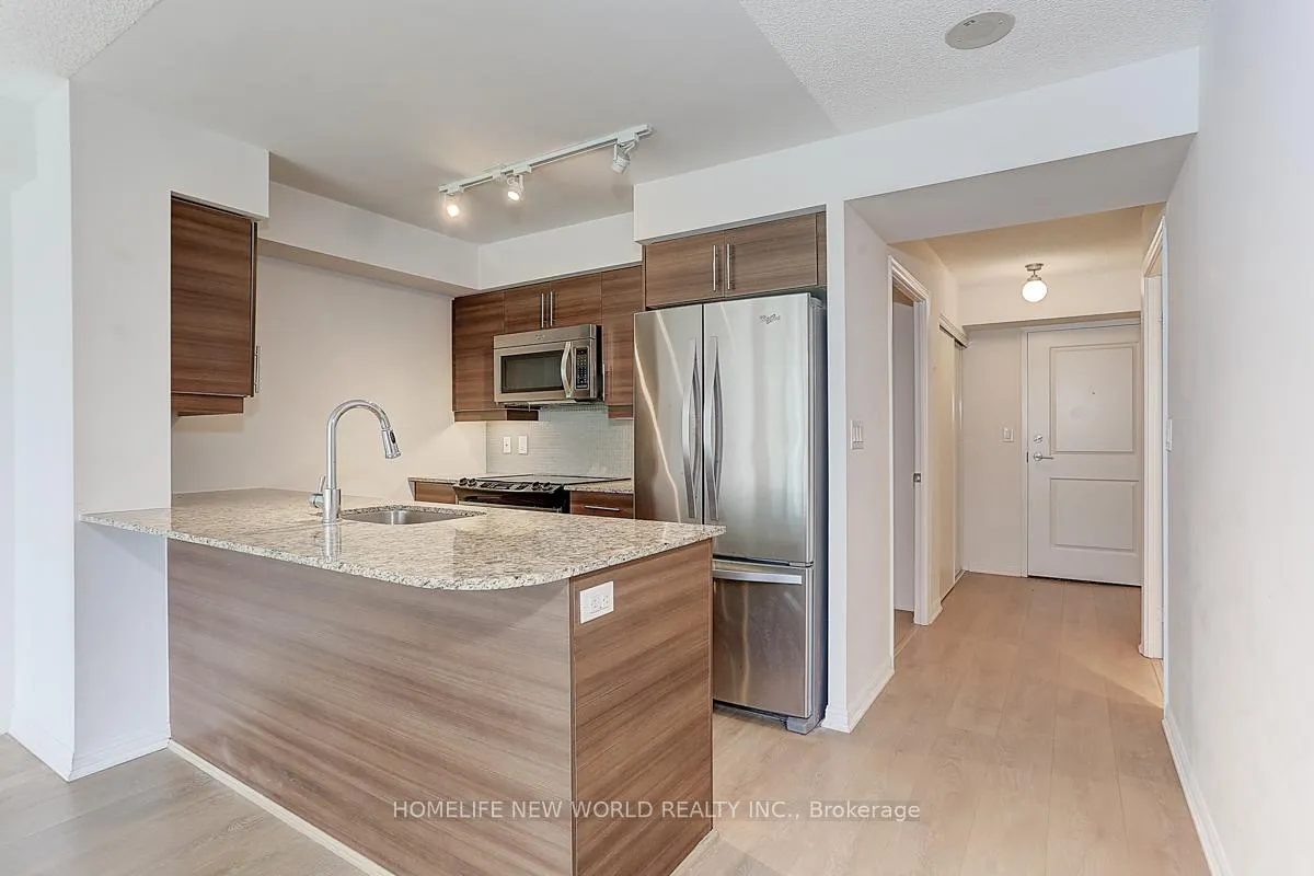 Photo 7 of Unit 711, 35 Bastion Street, Toronto, Niagara — HOMEH