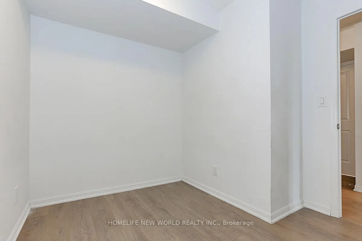 Photo 15 of Unit 711, 35 Bastion Street, Toronto, Niagara — HOMEH