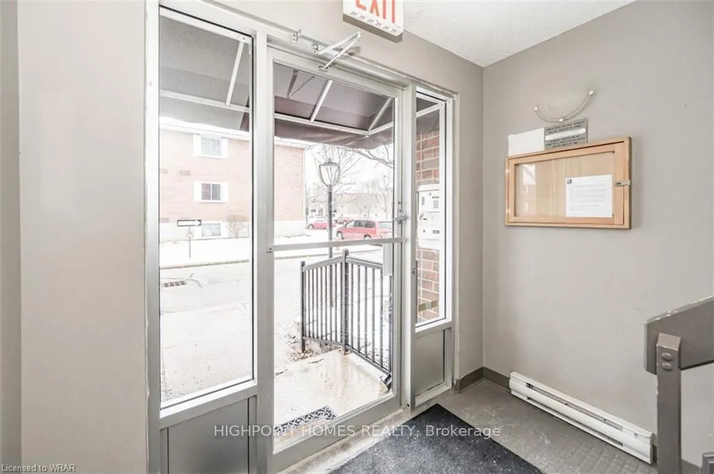 Photo 3 of Unit 802, 565 Greenfield Avenue, Kitchener — HOMEH