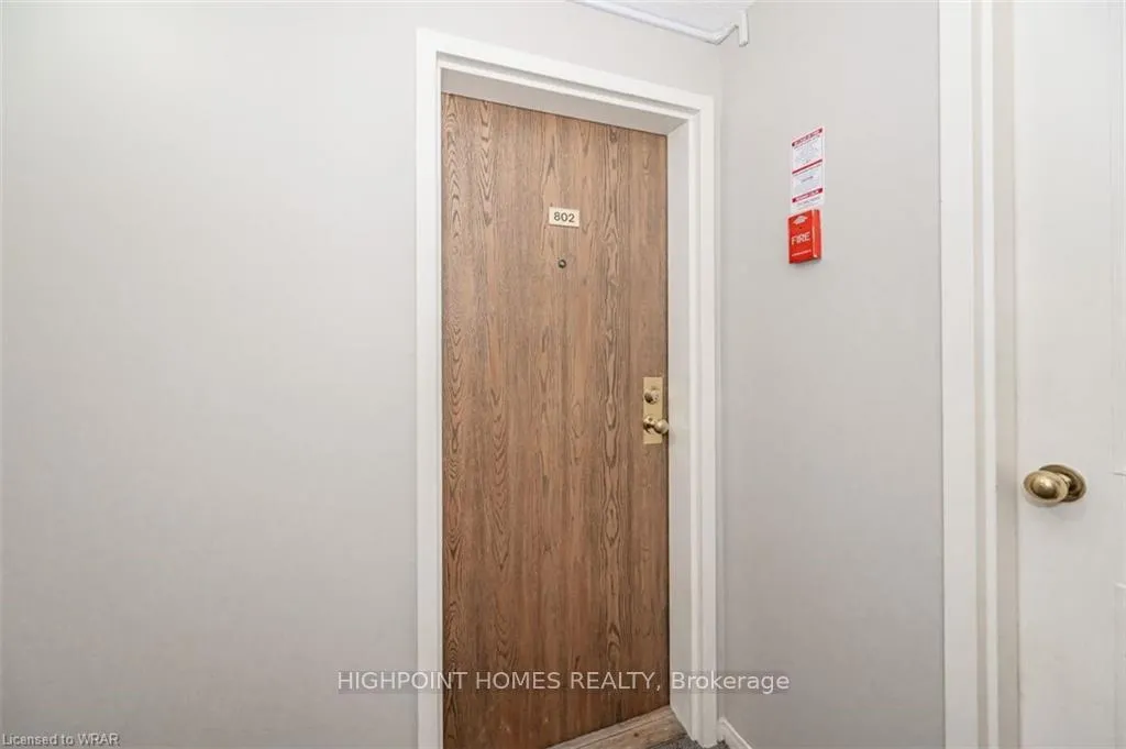 Photo 4 of Unit 802, 565 Greenfield Avenue, Kitchener — HOMEH