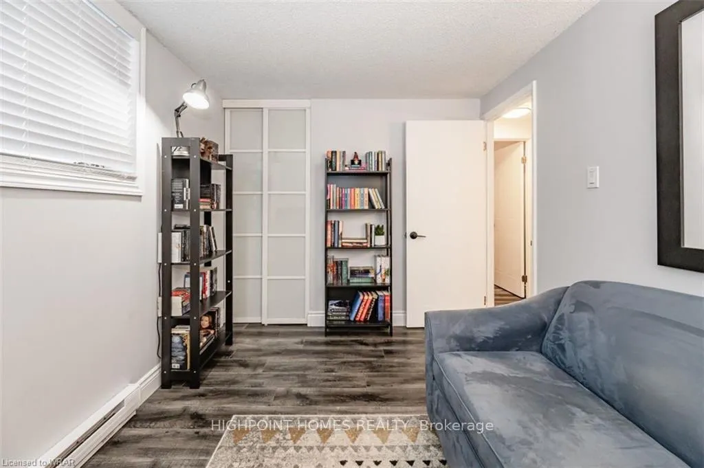 Photo 7 of Unit 802, 565 Greenfield Avenue, Kitchener — HOMEH