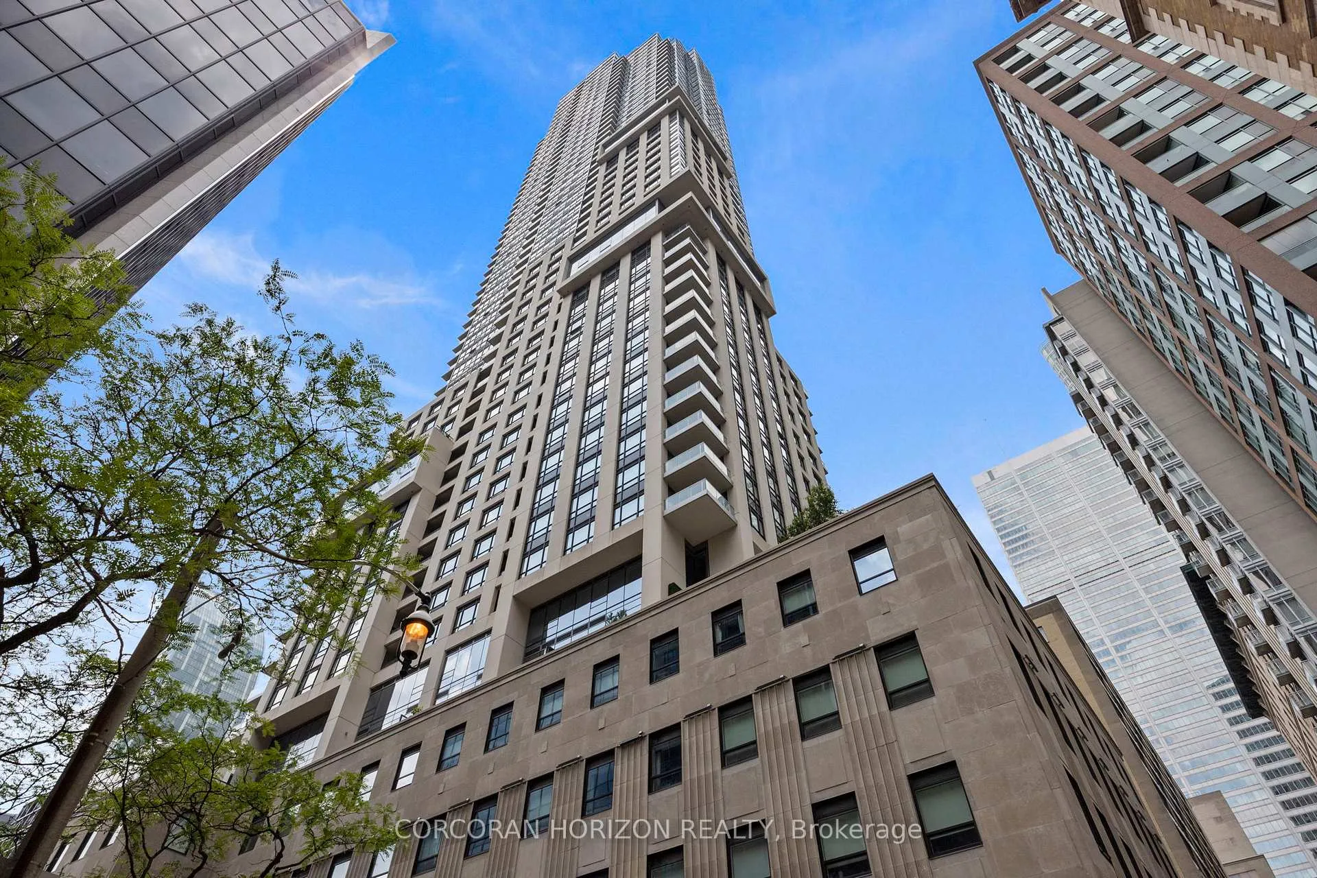 Photo 38 of Unit SPH5601, 88 Scott Street, Toronto, Church-Yonge Corridor — HOMEH