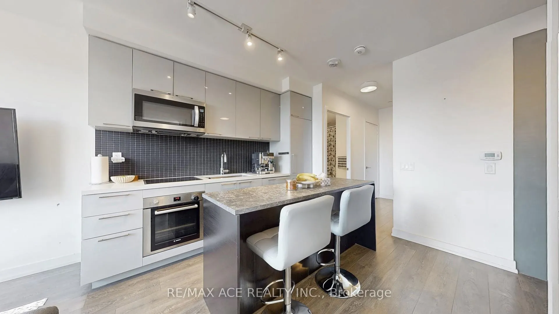 Photo 13 of Unit 509, 1 Grandview Avenue, Markham, Thornhill — HOMEH