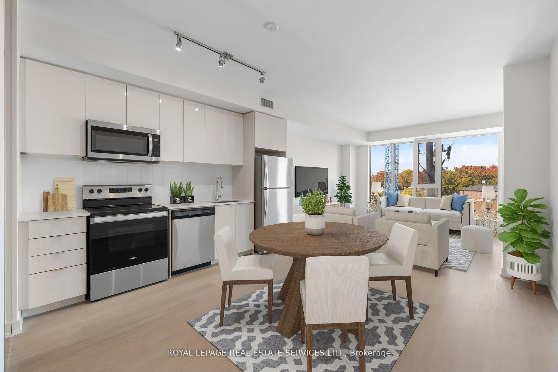 Photo 2 of Unit 314, 859 The Queensway, Etobicoke, Stonegate-Queensway — HOMEH