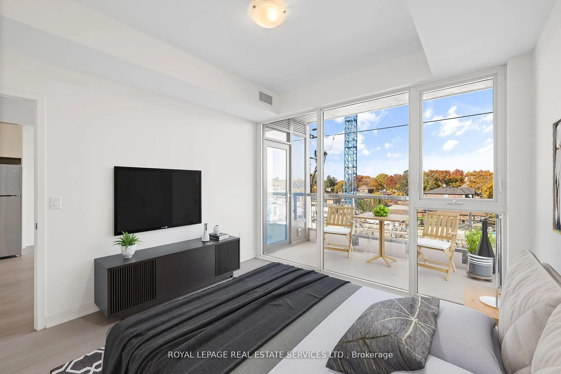 Photo 6 of Unit 314, 859 The Queensway, Etobicoke, Stonegate-Queensway — HOMEH
