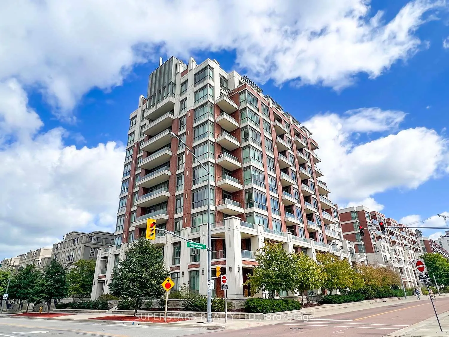 Front of Unit 402A, 1 Upper Duke Crescent