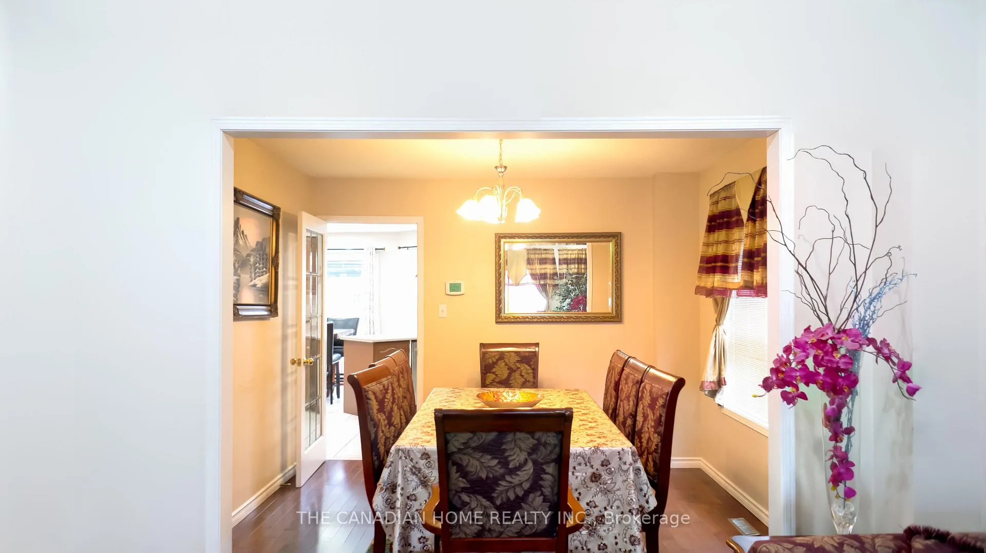 Photo 9 of 15 Mcveigh Drive, Barrie, Northwest — HOMEH