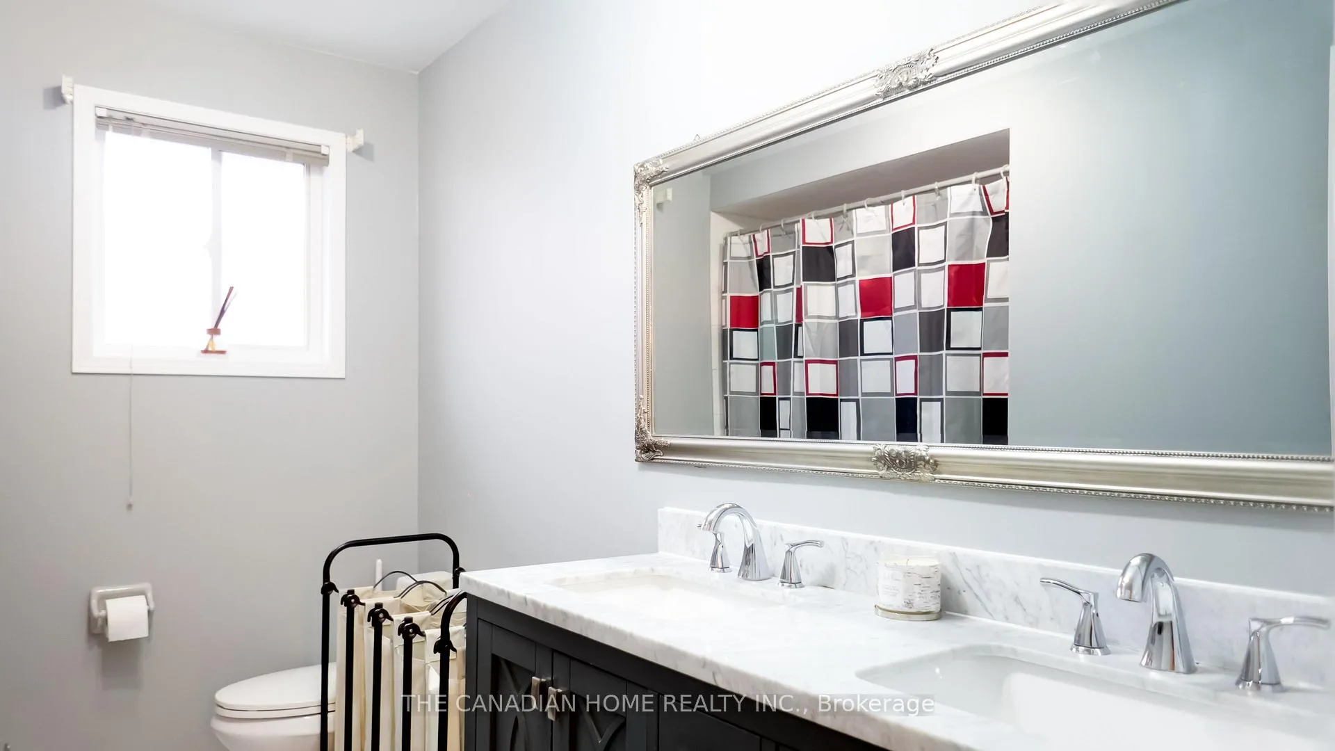 Photo 31 of 15 Mcveigh Drive, Barrie, Northwest — HOMEH