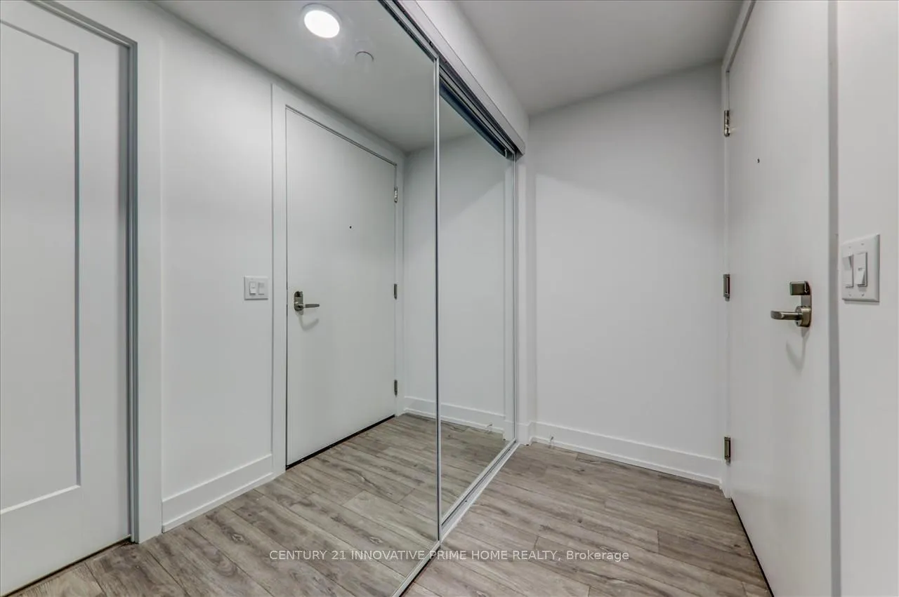 Photo 11 of Unit 1805, 9 Clegg Road, Markham, Unionville — HOMEH