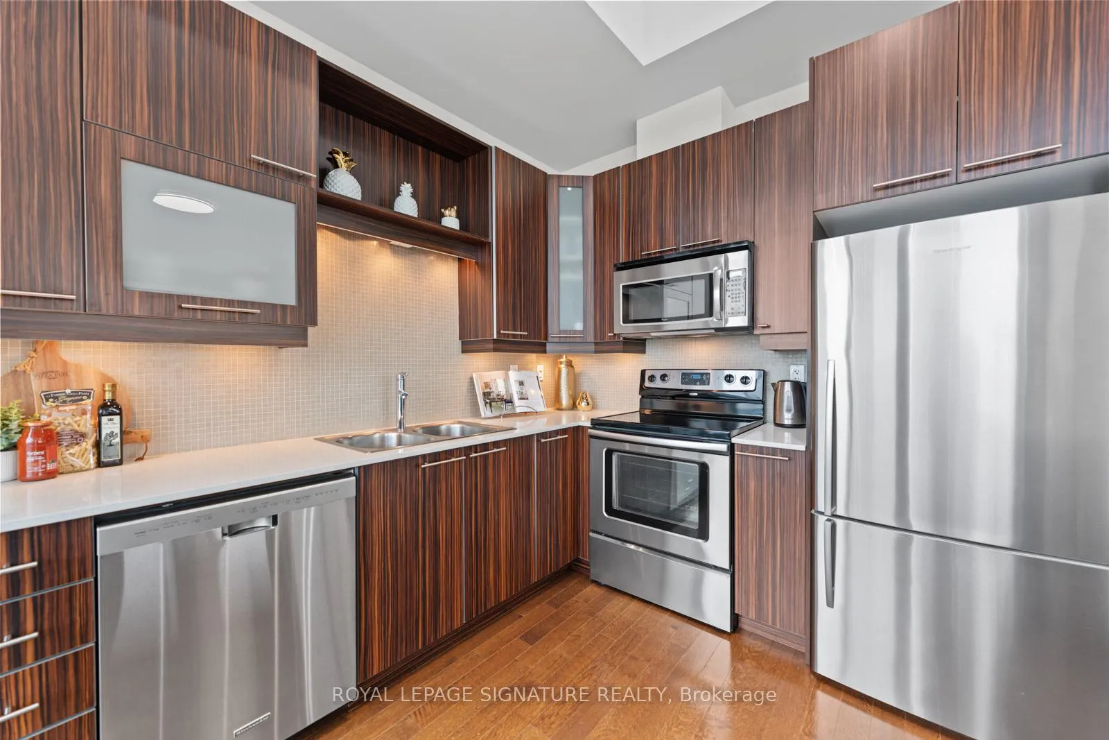 Photo 17 of Unit 3207, 500 Sherbourne Street, Toronto, North St. James Town — HOMEH