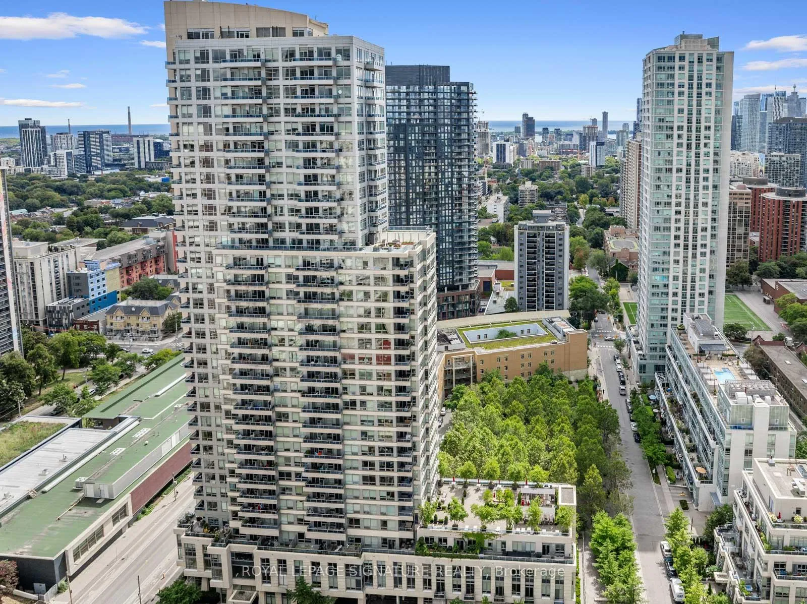 Photo 45 of Unit 3207, 500 Sherbourne Street, Toronto, North St. James Town — HOMEH