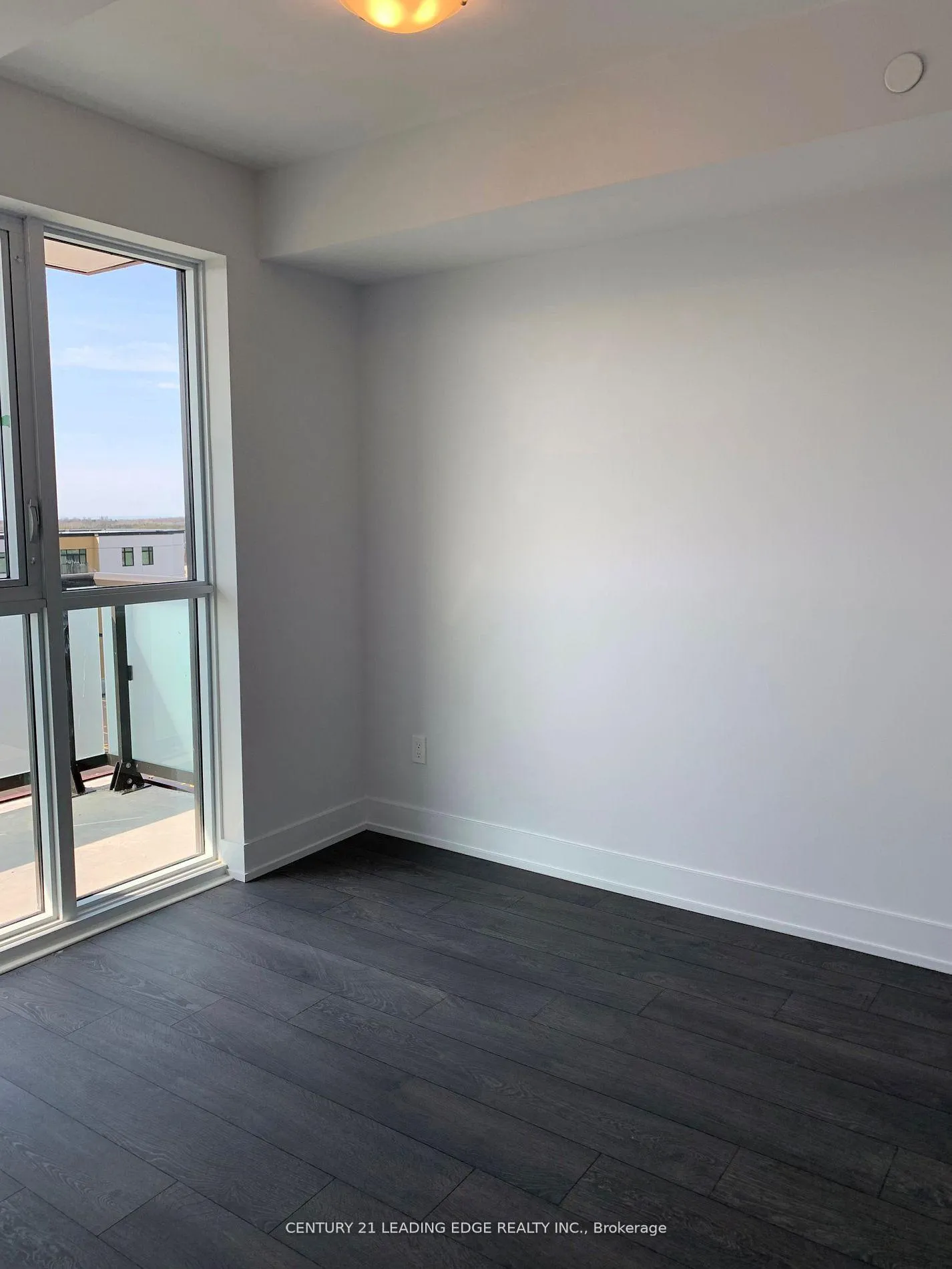 Photo 5 of Unit 616, 2550 Simcoe Street N, Oshawa, Windfields — HOMEH