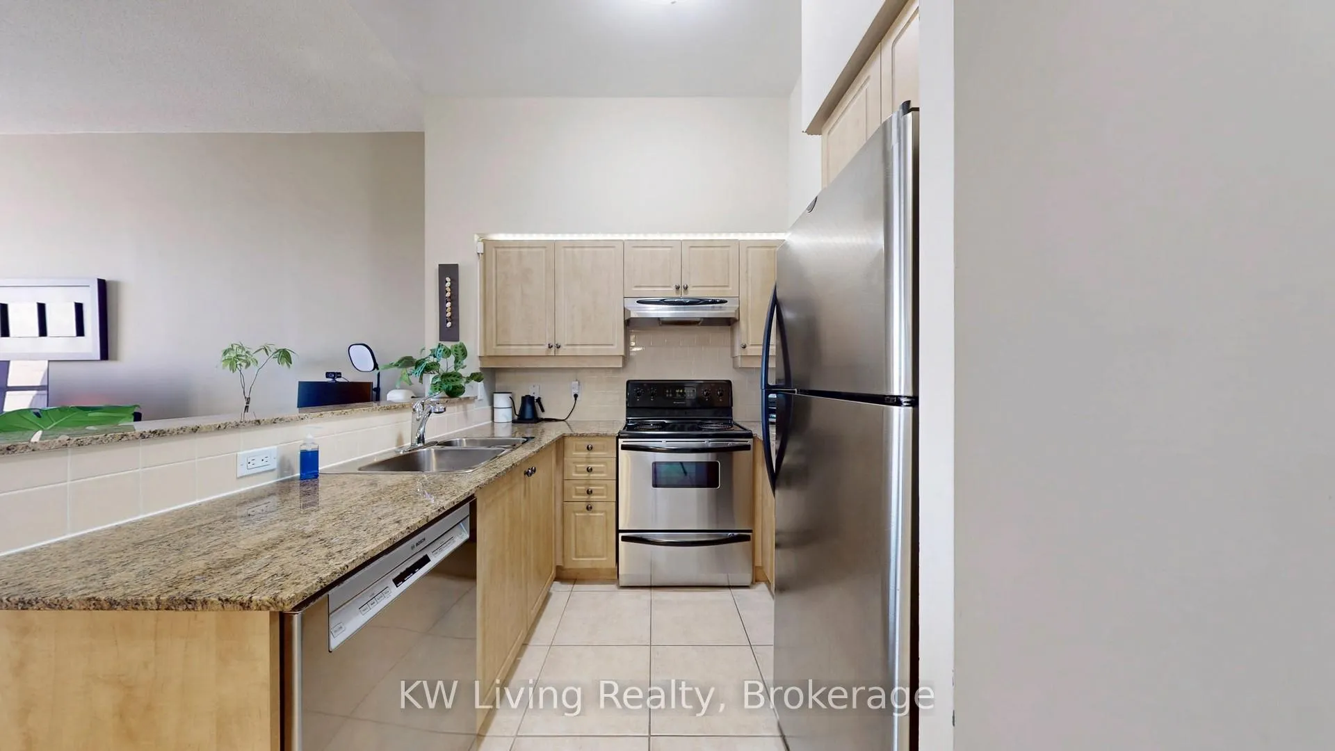 Photo 19 of Unit 608, 451 Rosewell Avenue, Toronto, Lawrence Park South — HOMEH