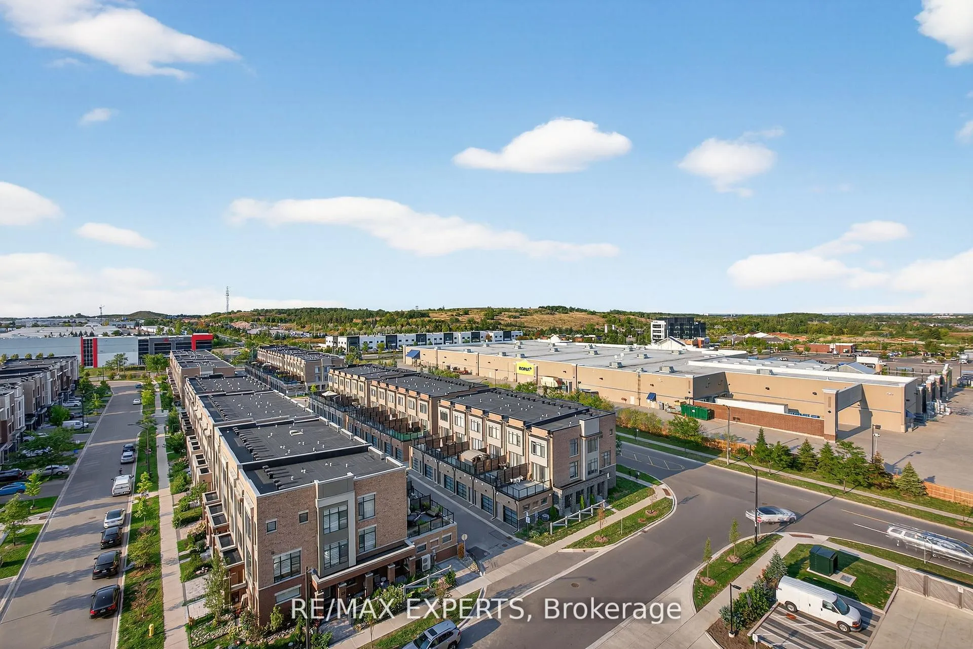 Photo 23 of Unit 831, 100 Eagle Rock Way, Vaughan, Maple — HOMEH