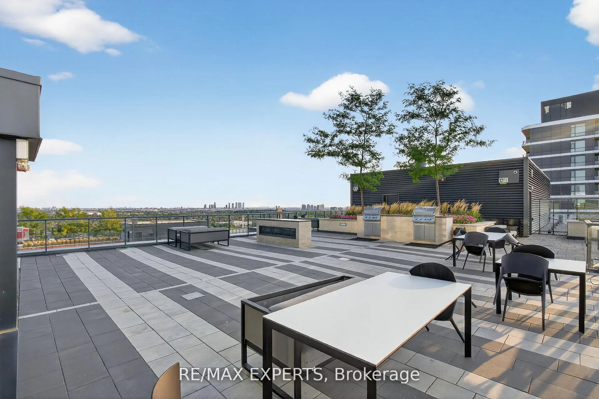 Photo 27 of Unit 831, 100 Eagle Rock Way, Vaughan, Maple — HOMEH