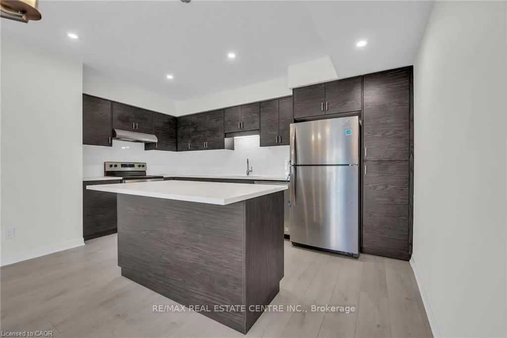 Photo 3 of Unit C017, 10 Urbane Boulevard, Kitchener — HOMEH