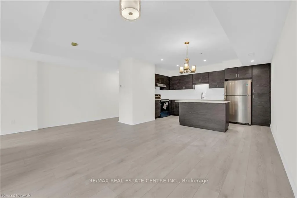 Photo 13 of Unit C017, 10 Urbane Boulevard, Kitchener — HOMEH