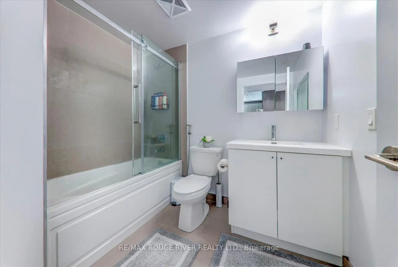 Photo 13 of Unit 216, 2550 Simcoe Street N, Oshawa, Windfields — HOMEH