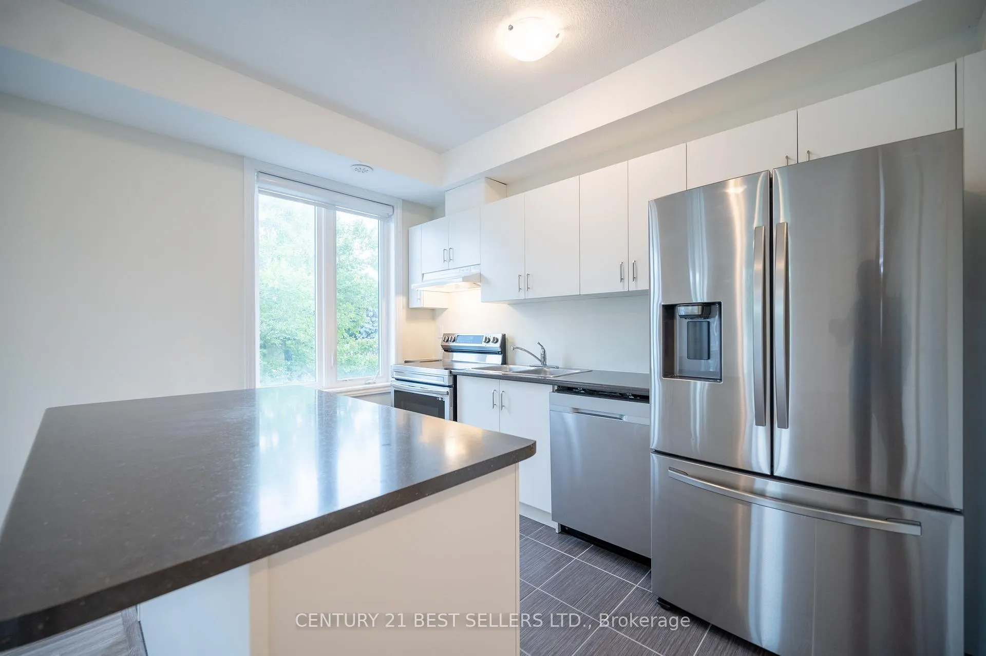 Photo 5 of Unit 45, 383 Dundas Street E, Hamilton, Waterdown — HOMEH