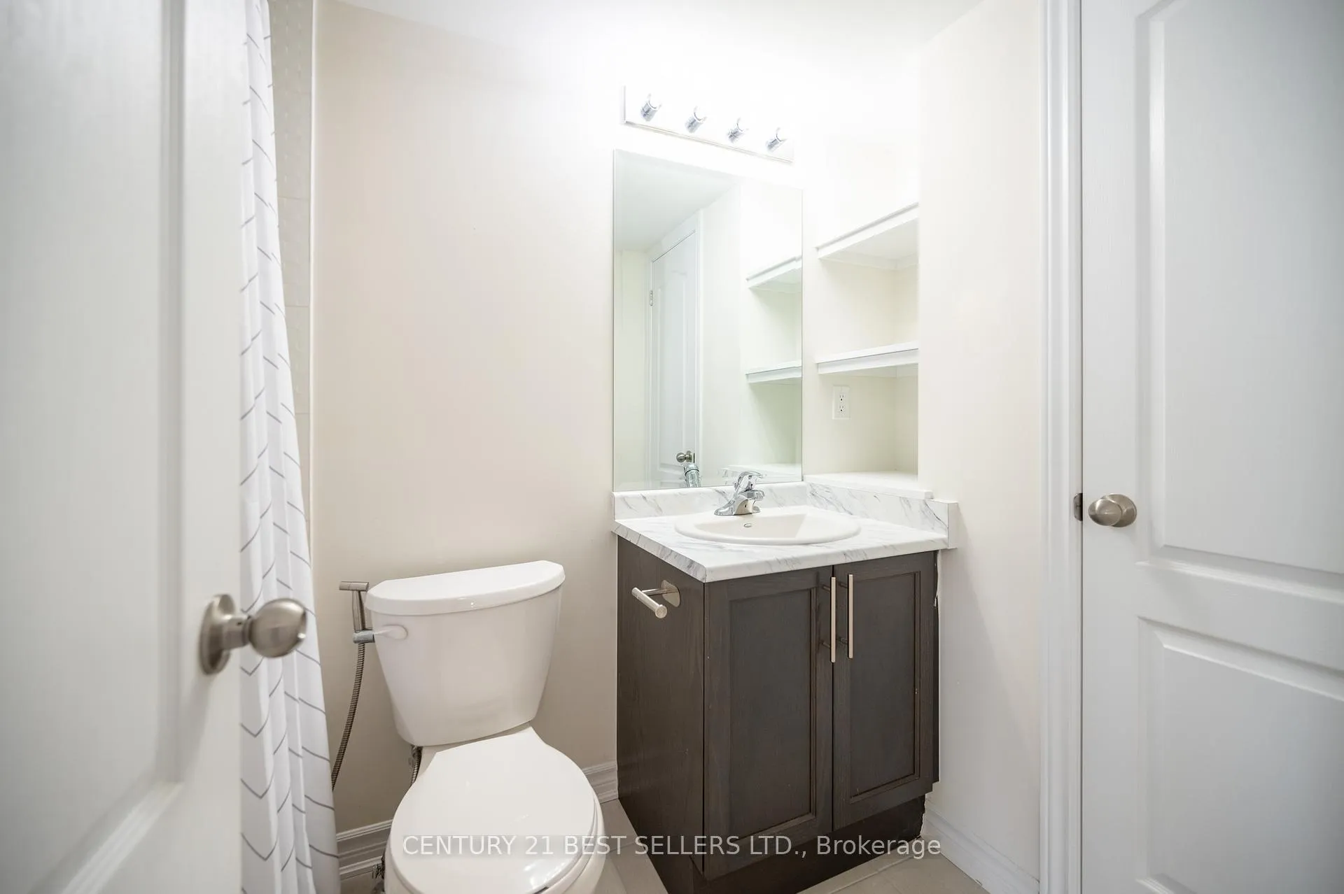 Photo 15 of Unit 45, 383 Dundas Street E, Hamilton, Waterdown — HOMEH