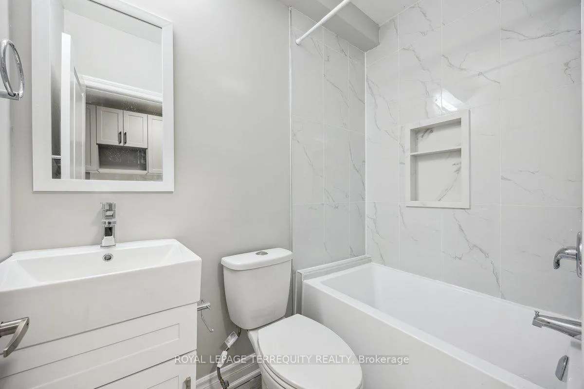Photo 7 of 137 West Avenue N, Hamilton, Landsdale — HOMEH