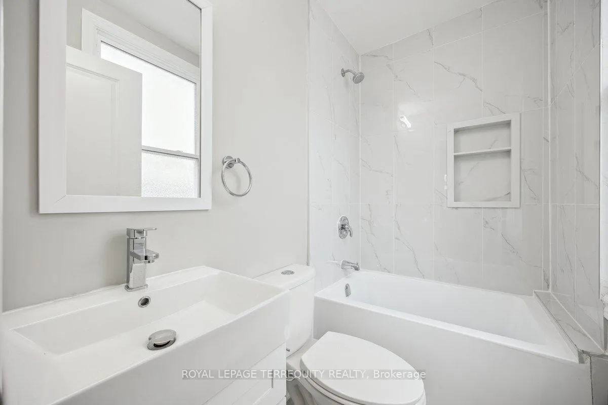 Photo 9 of 137 West Avenue N, Hamilton, Landsdale — HOMEH
