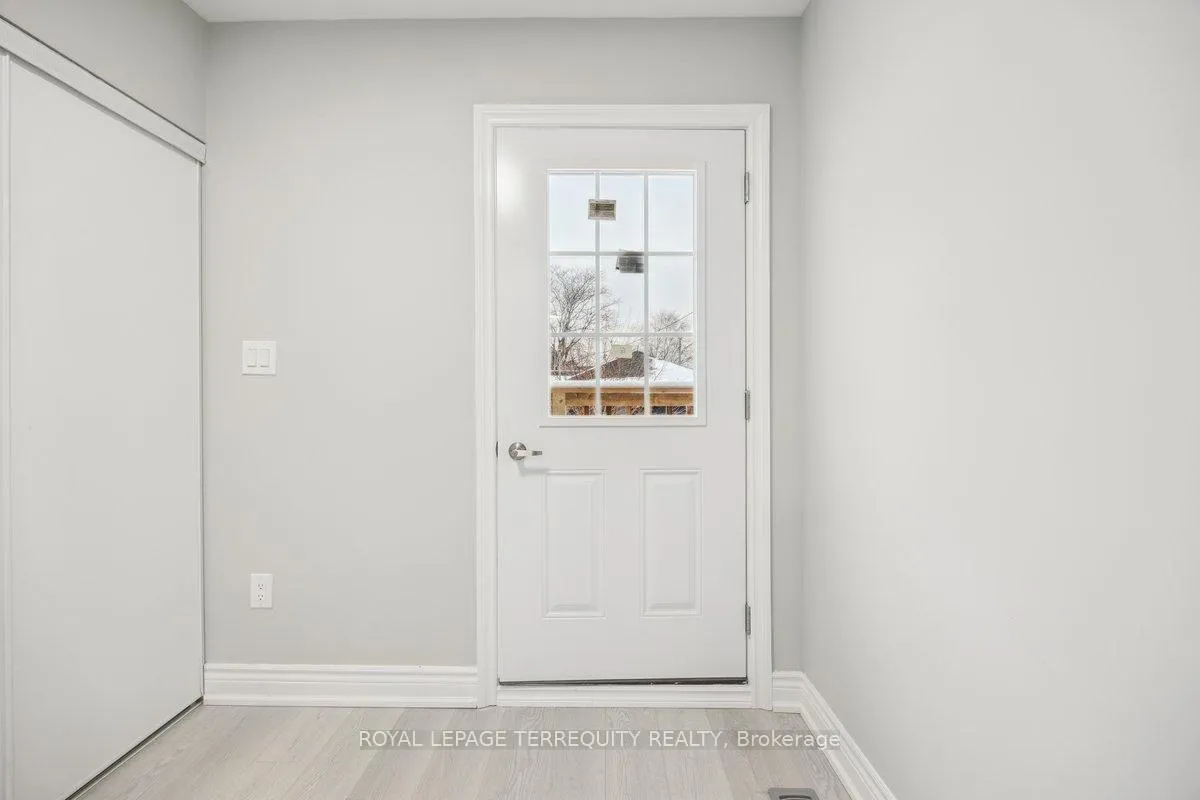Photo 18 of 137 West Avenue N, Hamilton, Landsdale — HOMEH