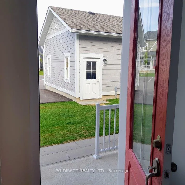 Photo 15 of 14 Danielle Crescent, Midland — HOMEH