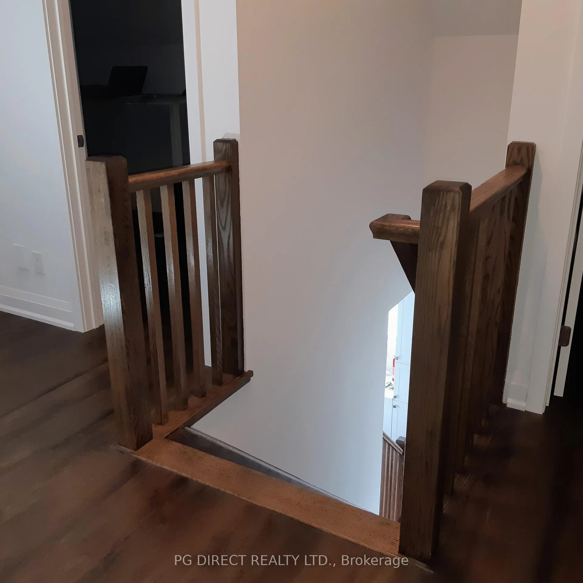 Photo 20 of 14 Danielle Crescent, Midland — HOMEH