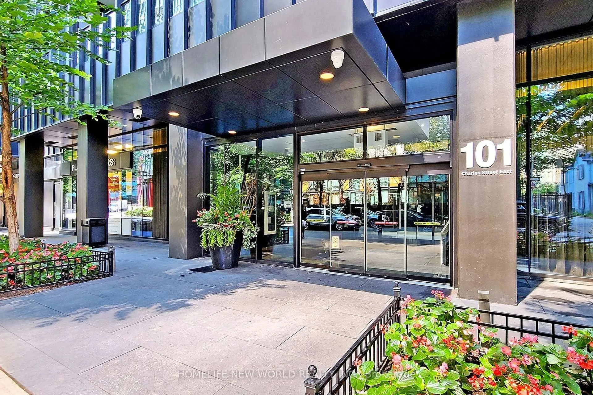 Photo 10 of Unit 611, 101 Charles Street E, Toronto, Church-Yonge Corridor — HOMEH
