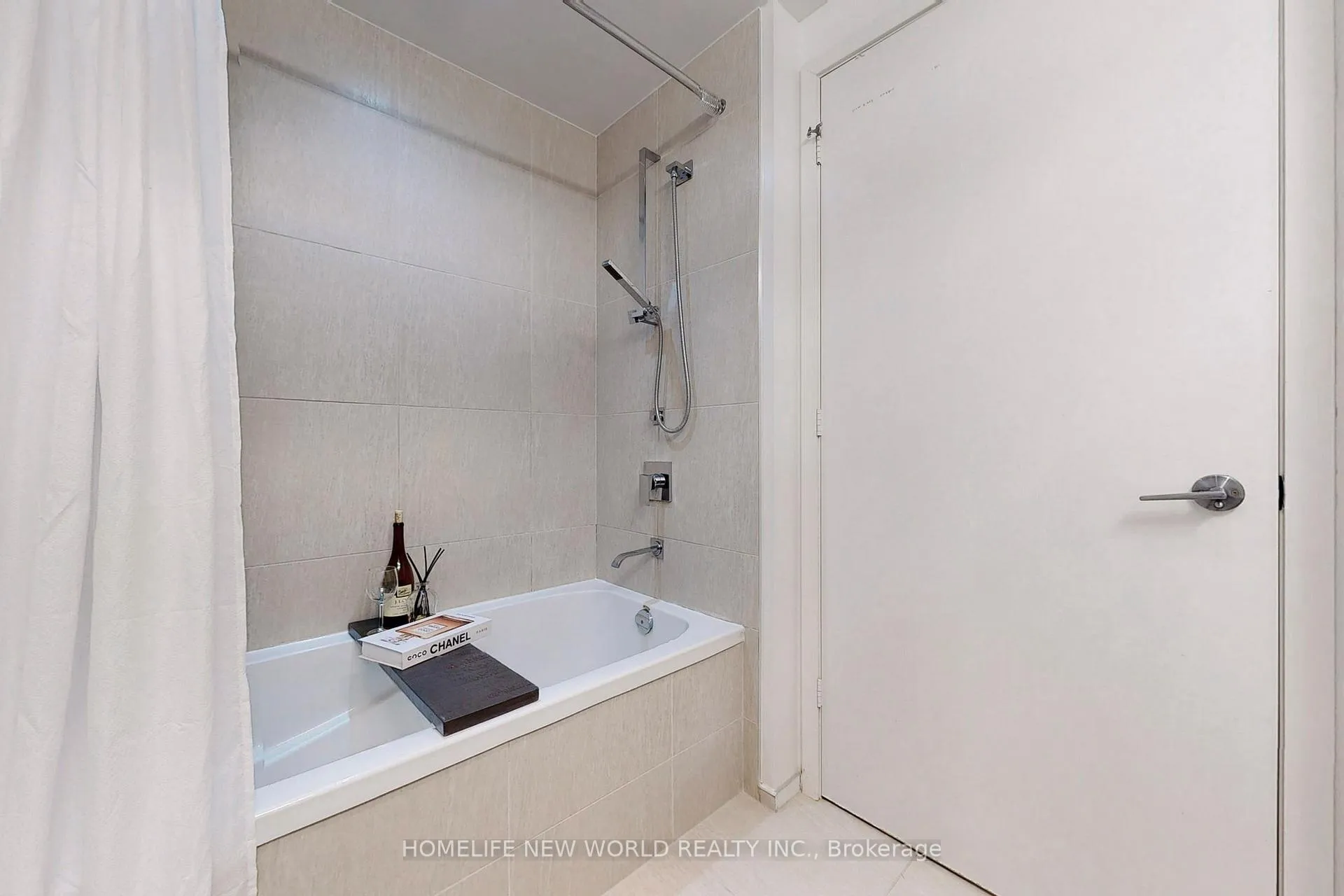 Photo 22 of Unit 611, 101 Charles Street E, Toronto, Church-Yonge Corridor — HOMEH