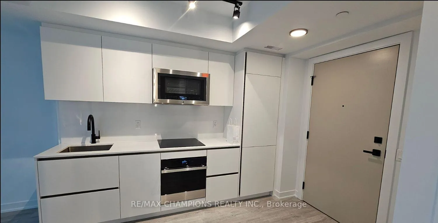 Photo 12 of Unit 705, 327 King Street W, Toronto, Waterfront Communities — HOMEH