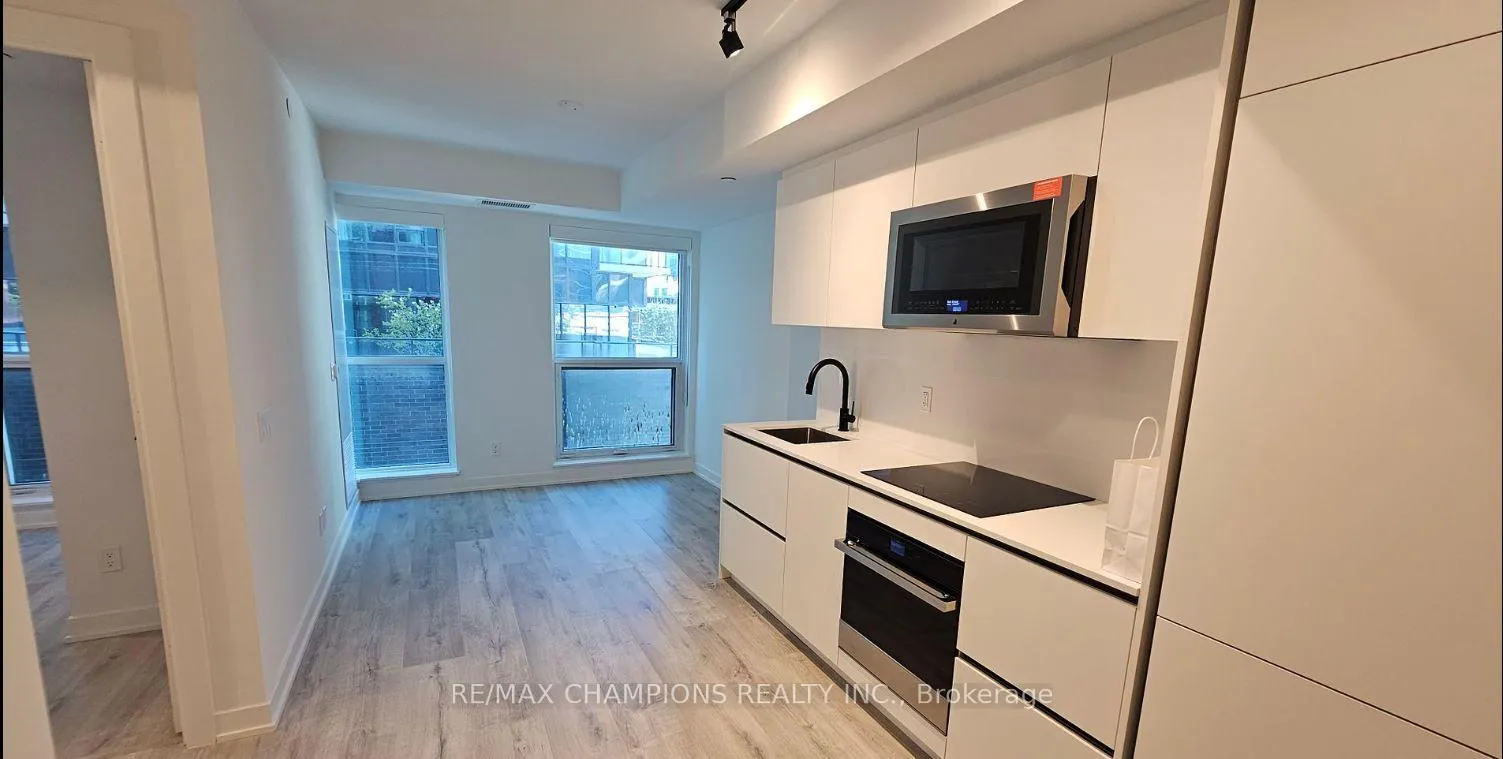 Photo 13 of Unit 705, 327 King Street W, Toronto, Waterfront Communities — HOMEH