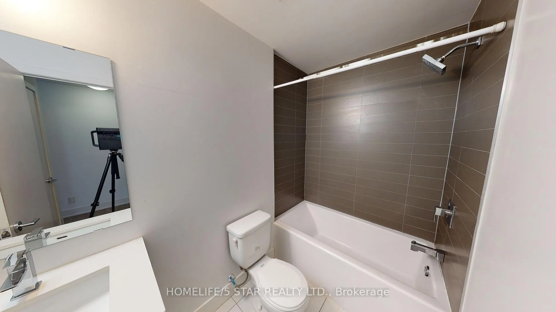 Photo 16 of Unit Unit 318, 630 Queen Street E, Toronto, South Riverdale — HOMEH