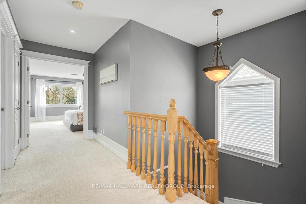 Photo 20 of 510 Wild Shore Crescent, Ottawa, Riverside South/Gloucester Glen — HOMEH