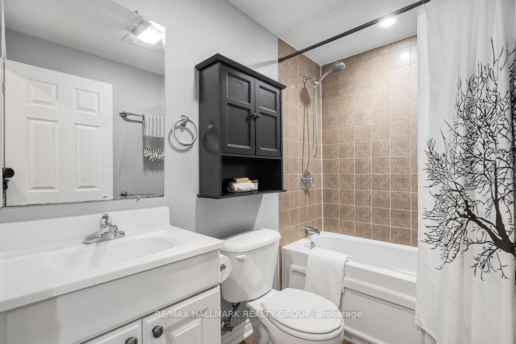 Photo 40 of 510 Wild Shore Crescent, Ottawa, Riverside South/Gloucester Glen — HOMEH