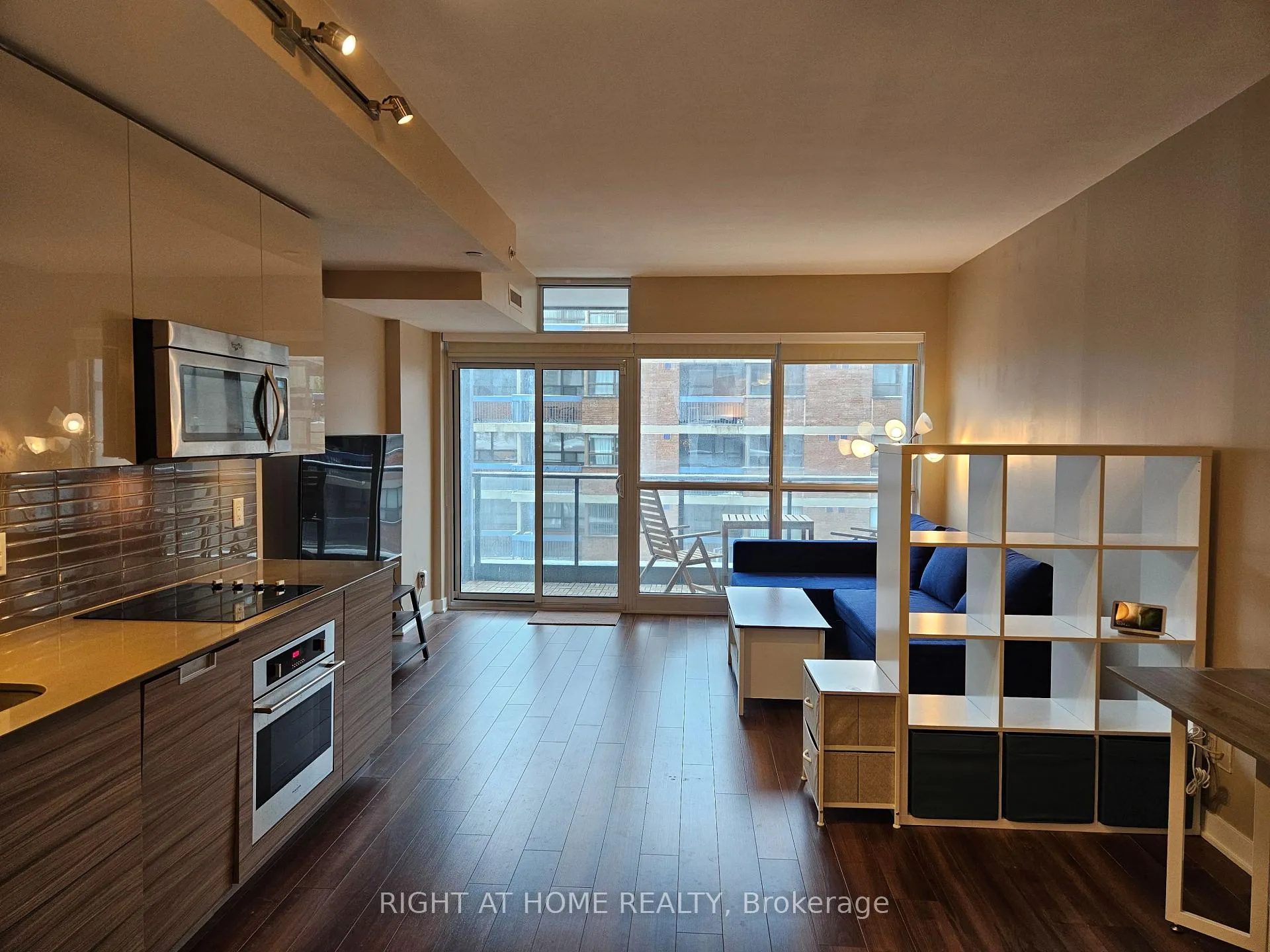 Photo 1 of Unit 705, 210 Simcoe Street, Toronto, Kensington-Chinatown — HOMEH